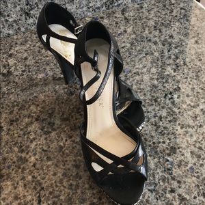 Black and white platform